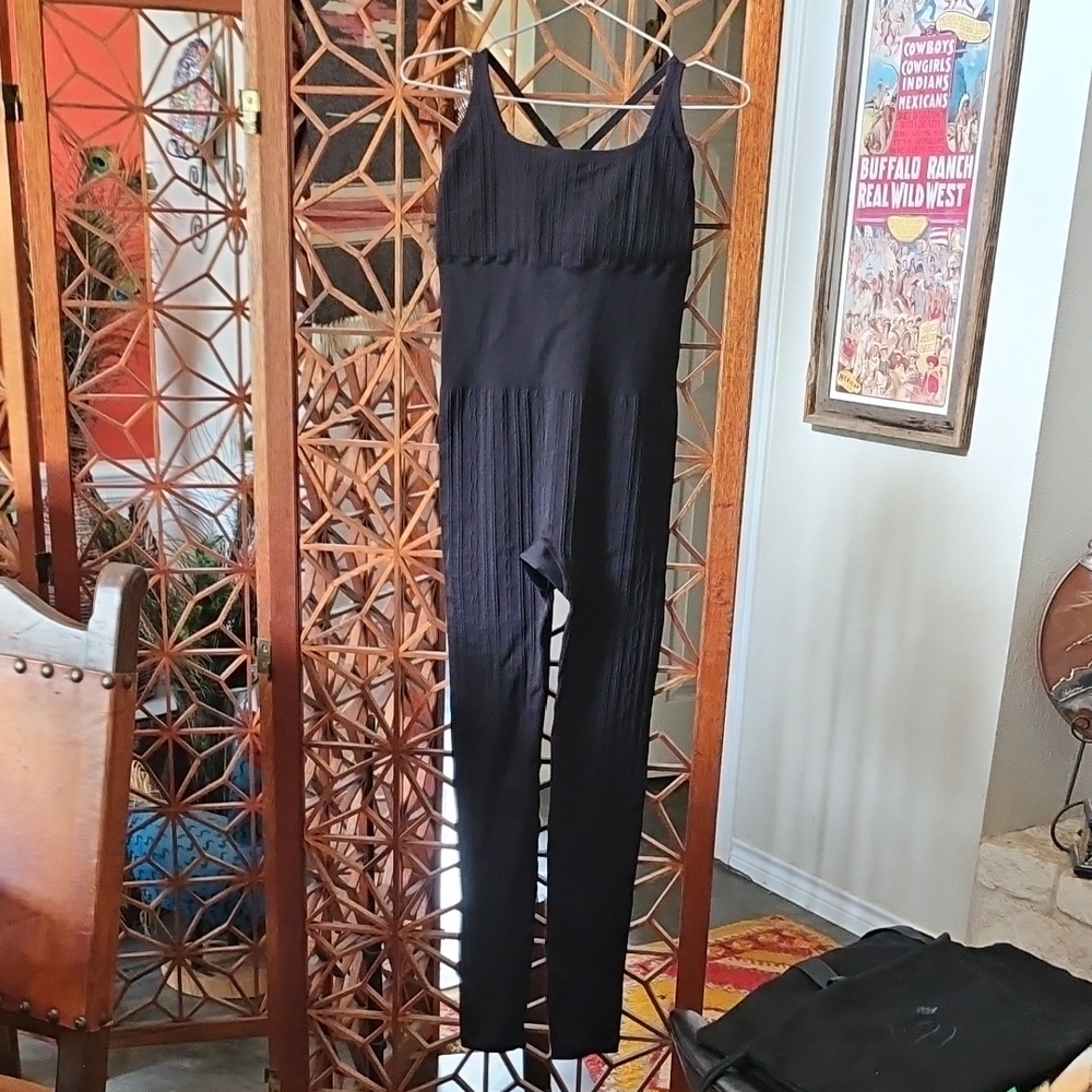 ALO One Piece Black Polyester Spandex Stretcg Yoga Work See Measurements
